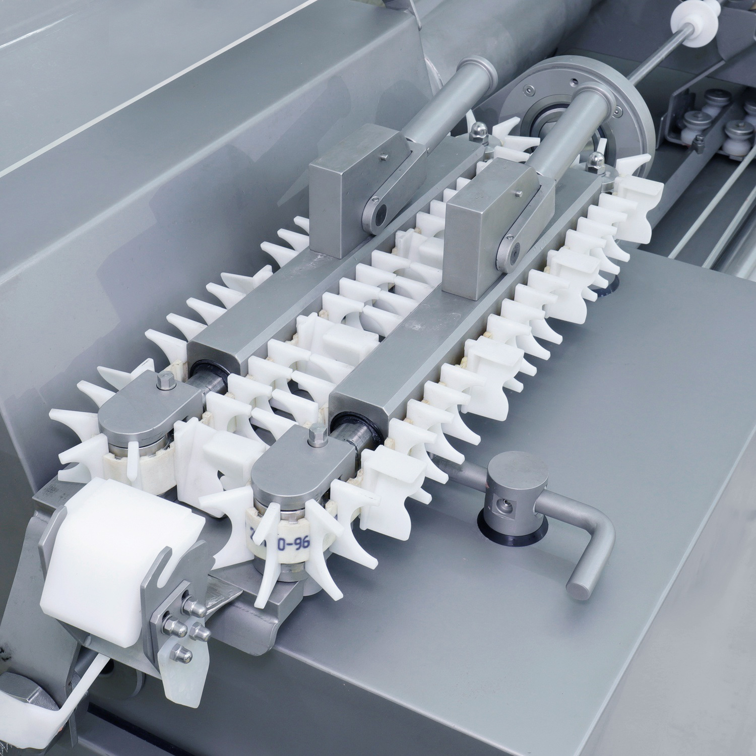Full-Auto Sausage Filling and Twisting Line