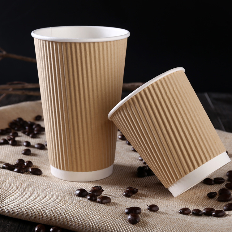 coffee cups with lids