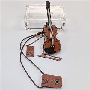mini guitar pendant