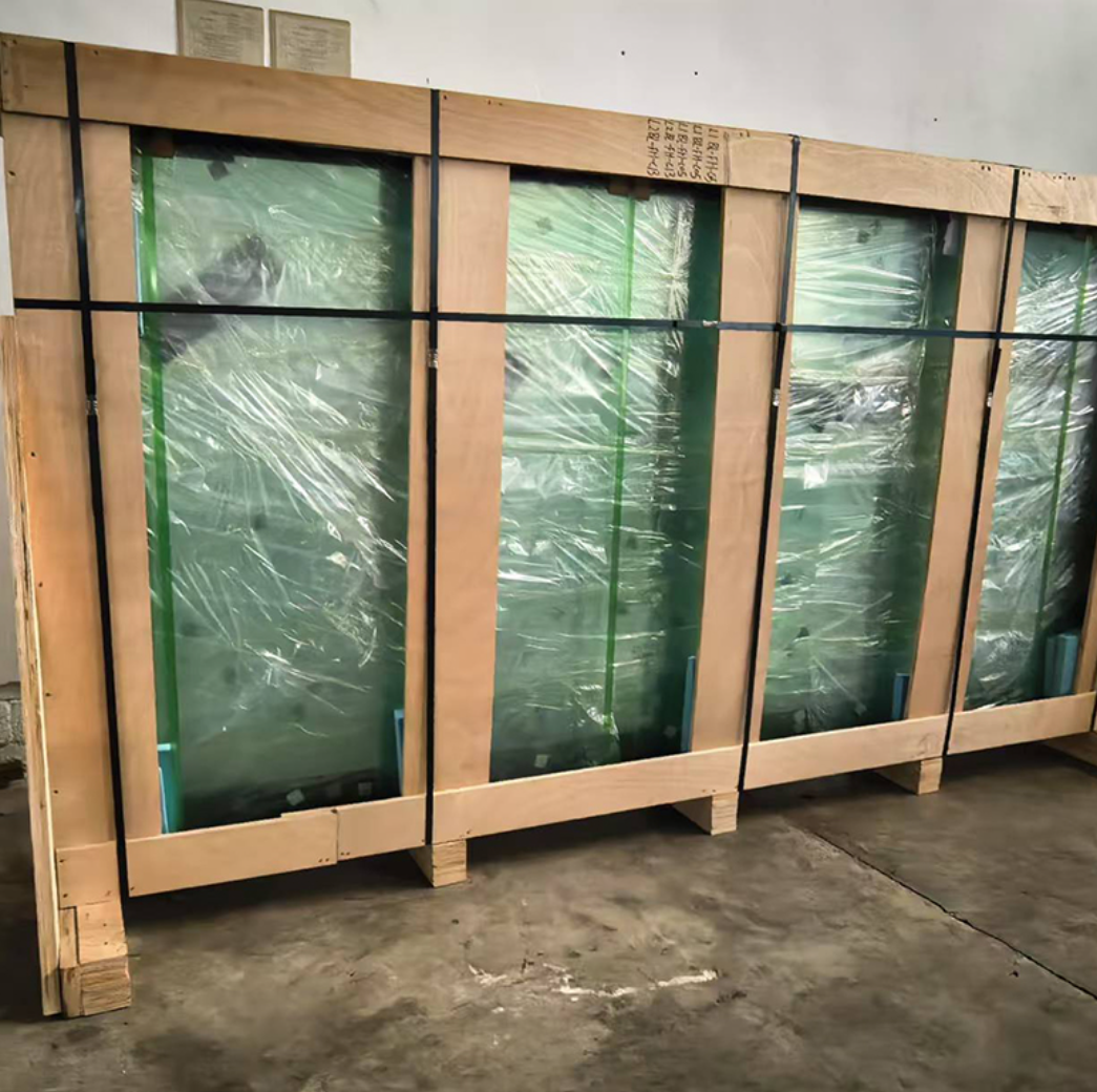 fire rated glass door swing direction