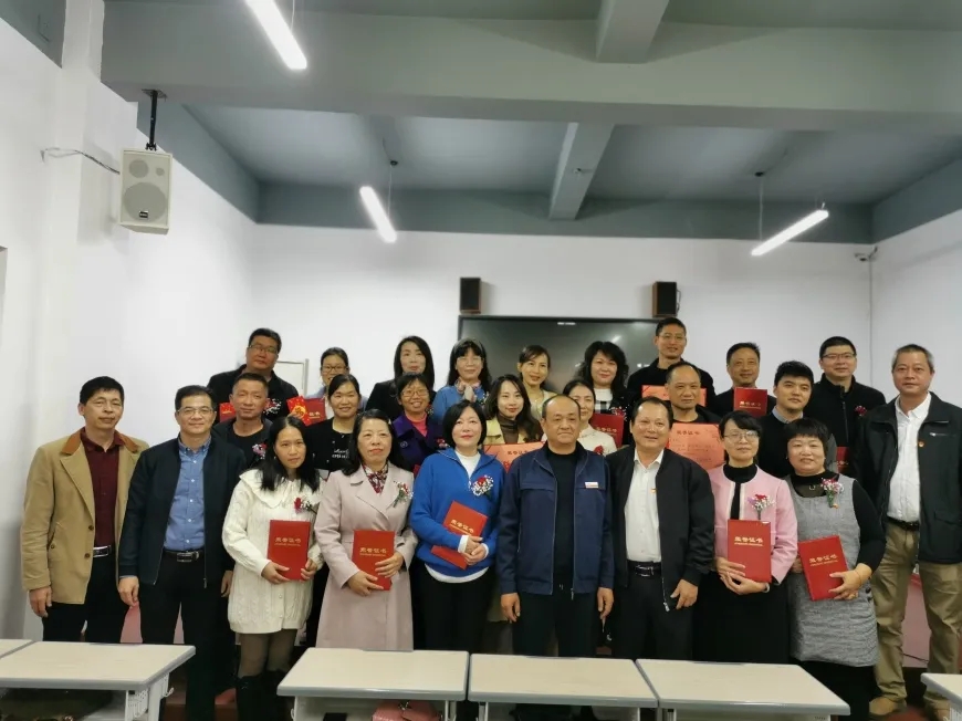Zhangzhou Jialong volunteers—makers of packaging machinery—honored for CSR work